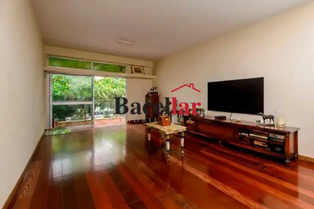 Apartamento, 3 quartos, 128 m² - Foto 1