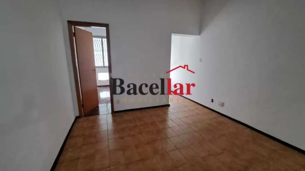 Apartamento, 1 quarto, 38 m² - Foto 2