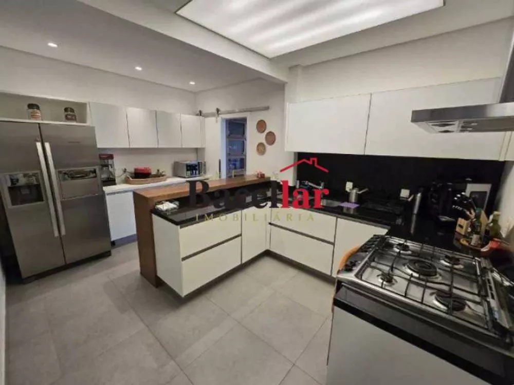 Apartamento, 3 quartos, 210 m² - Foto 3