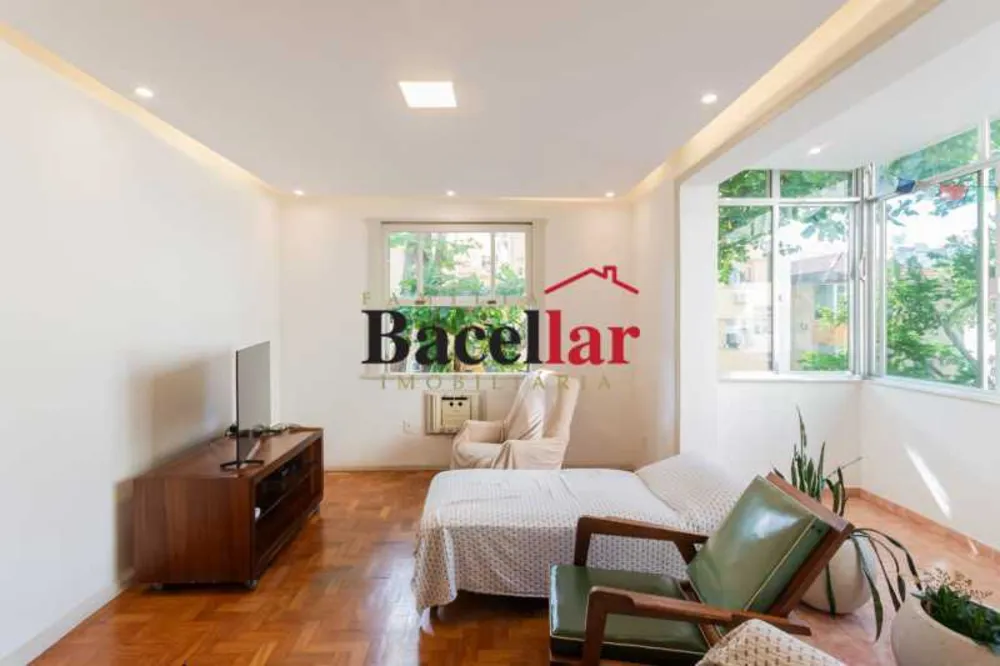 Apartamento, 3 quartos, 104 m² - Foto 2