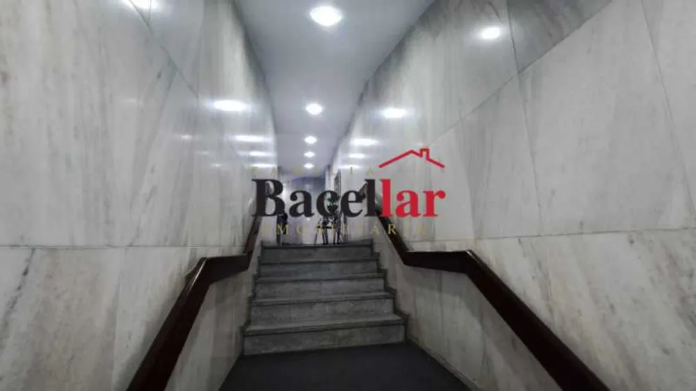 Apartamento, 2 quartos, 61 m² - Foto 2
