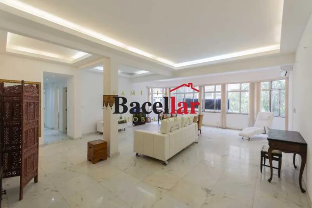 Apartamento, 3 quartos, 166 m² - Foto 1