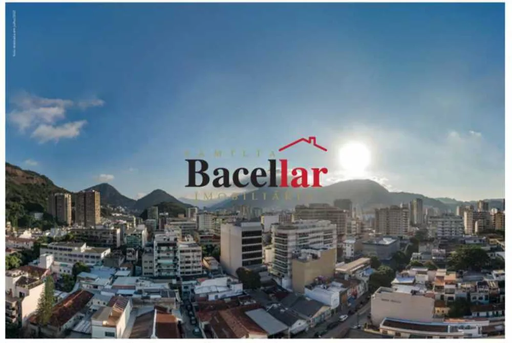 Cobertura, 3 quartos, 239 m² - Foto 2