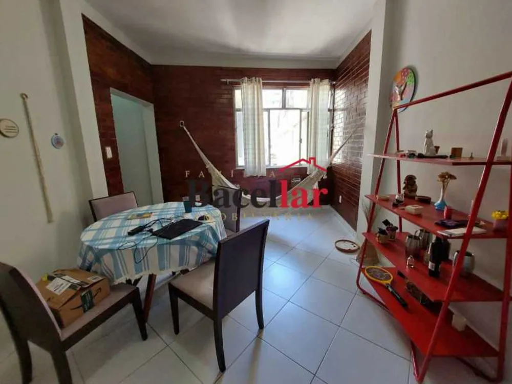 Apartamento, 2 quartos, 75 m² - Foto 2