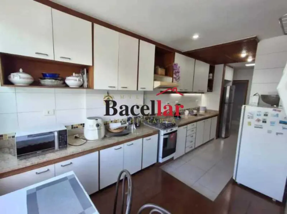 Cobertura, 3 quartos, 219 m² - Foto 24