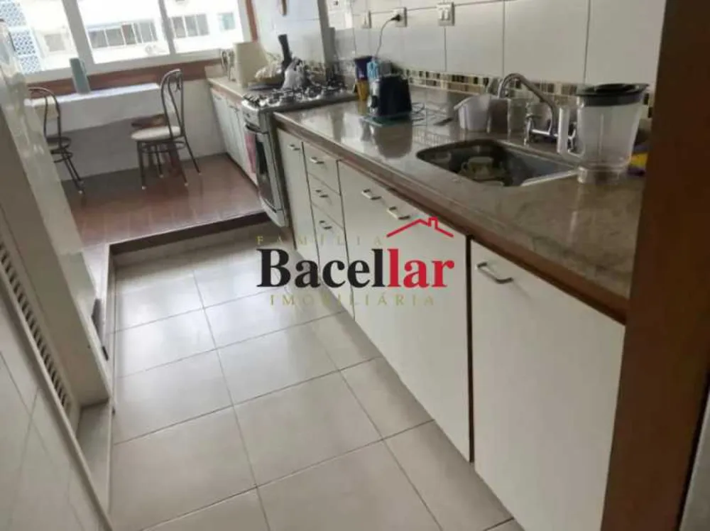 Cobertura, 3 quartos, 219 m² - Foto 27