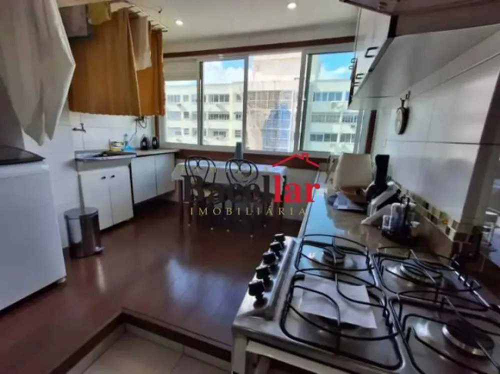 Cobertura, 3 quartos, 219 m² - Foto 26