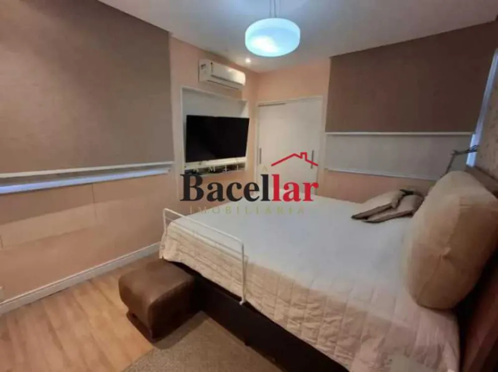 Cobertura, 3 quartos, 219 m² - Foto 9