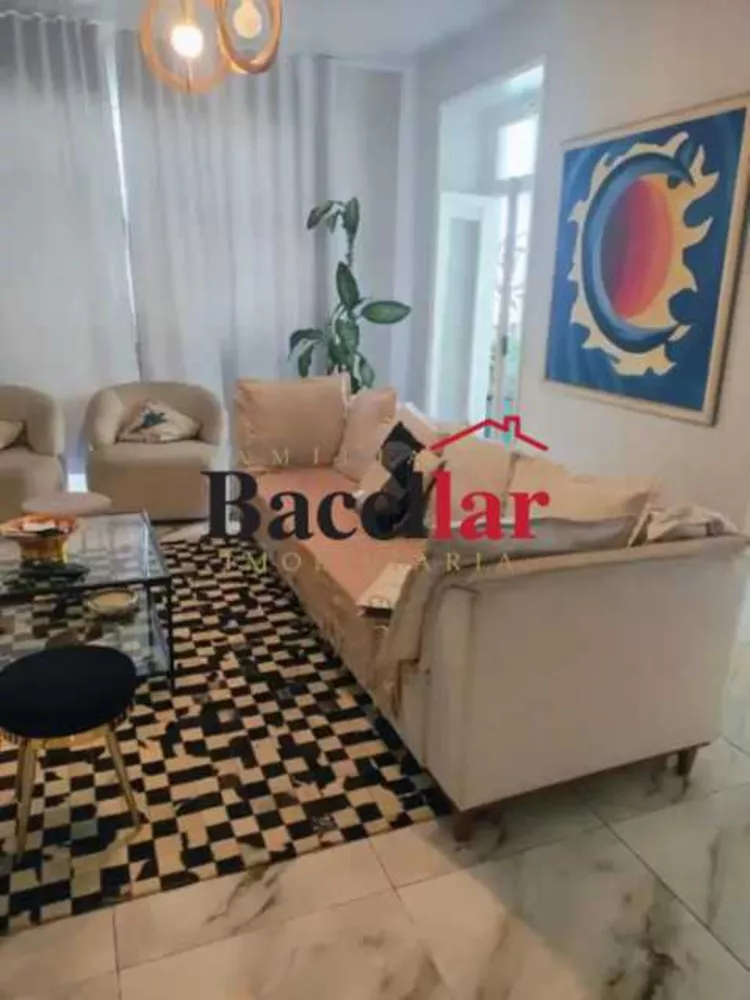 Apartamento, 3 quartos, 130 m² - Foto 2