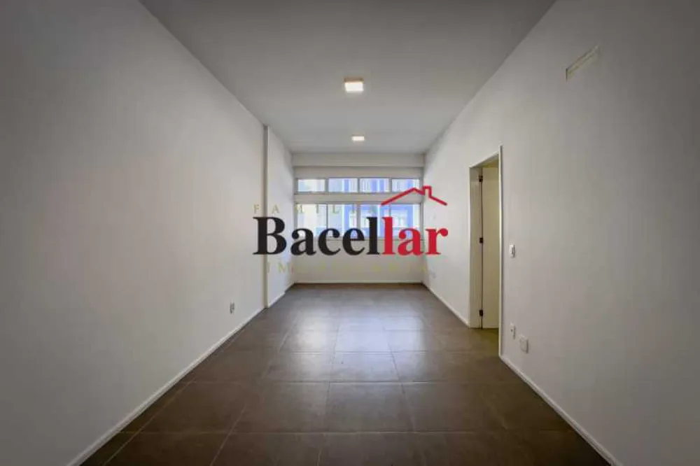 Apartamento, 3 quartos, 96 m² - Foto 2