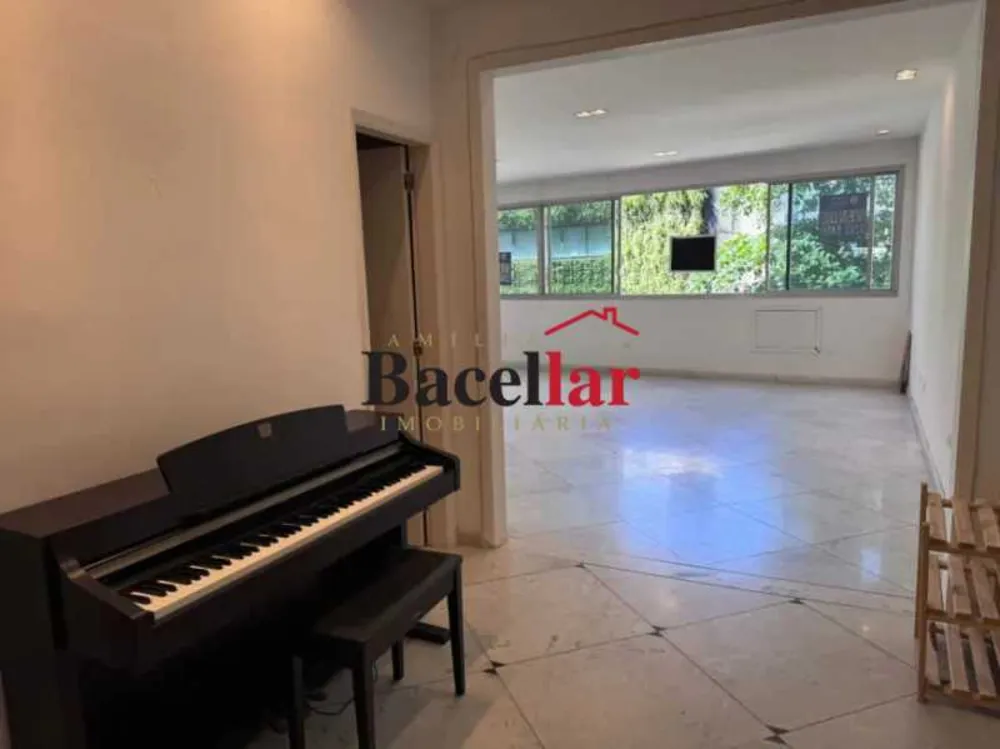 Apartamento, 3 quartos, 250 m² - Foto 18