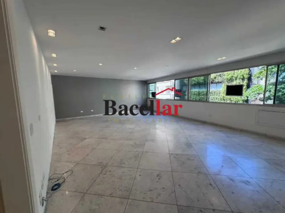 Apartamento, 3 quartos, 250 m² - Foto 24