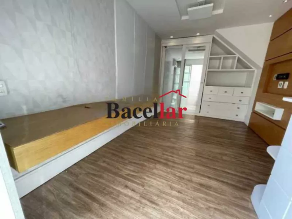 Apartamento, 2 quartos, 77 m² - Foto 2