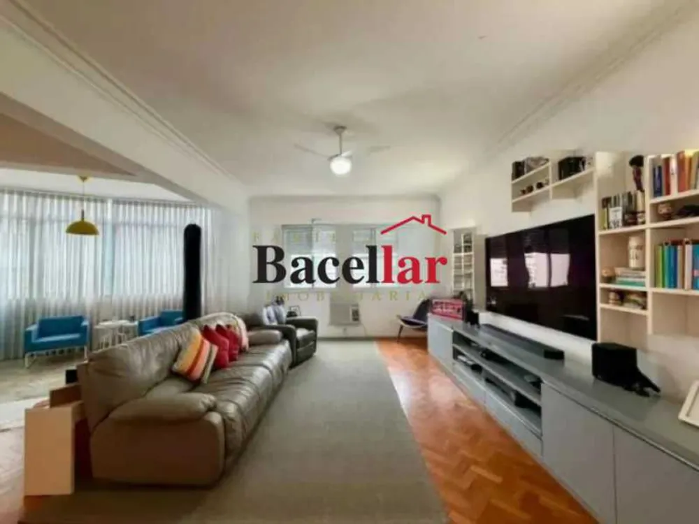 Apartamento, 4 quartos, 263 m² - Foto 1