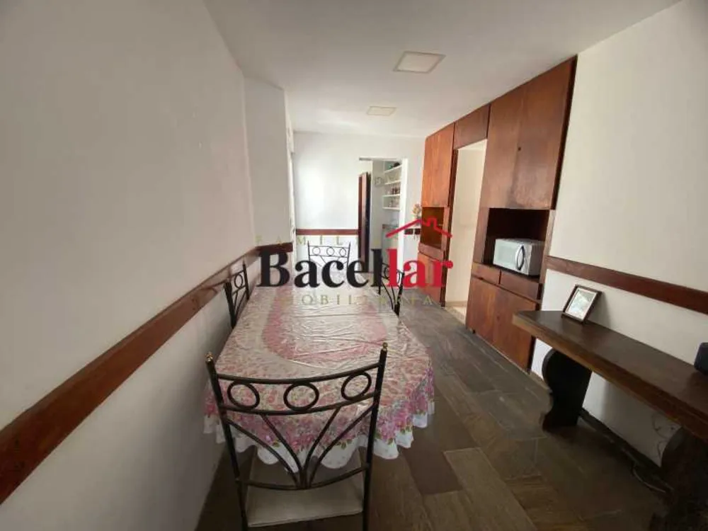Cobertura, 3 quartos, 210 m² - Foto 10