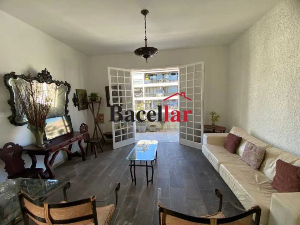 Cobertura, 3 quartos, 210 m² - Foto 5