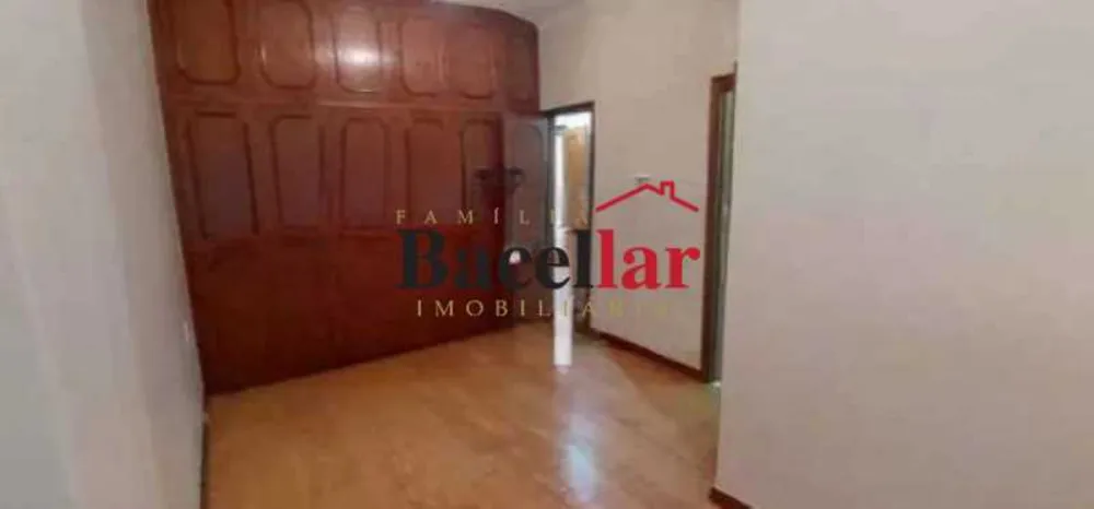 Apartamento, 3 quartos, 100 m² - Foto 2