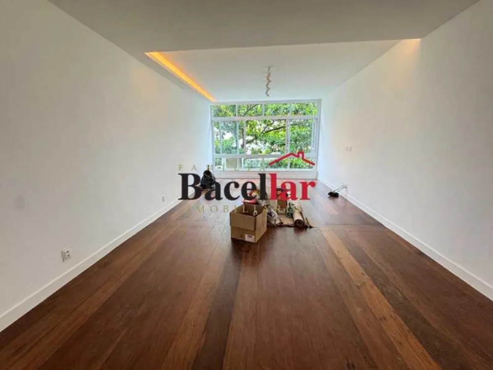 Apartamento, 3 quartos, 135 m² - Foto 3