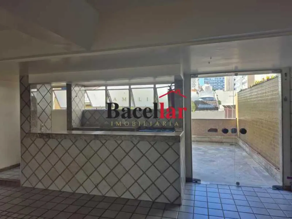 Apartamento, 3 quartos, 159 m² - Foto 1