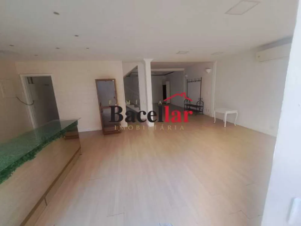 Casa, 5 quartos, 347 m² - Foto 2