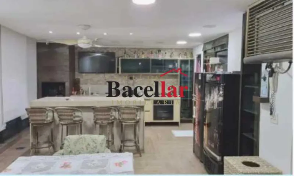 Cobertura, 3 quartos, 181 m² - Foto 3