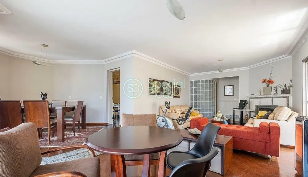 Apartamento, 4 quartos, 220 m² - Foto 1