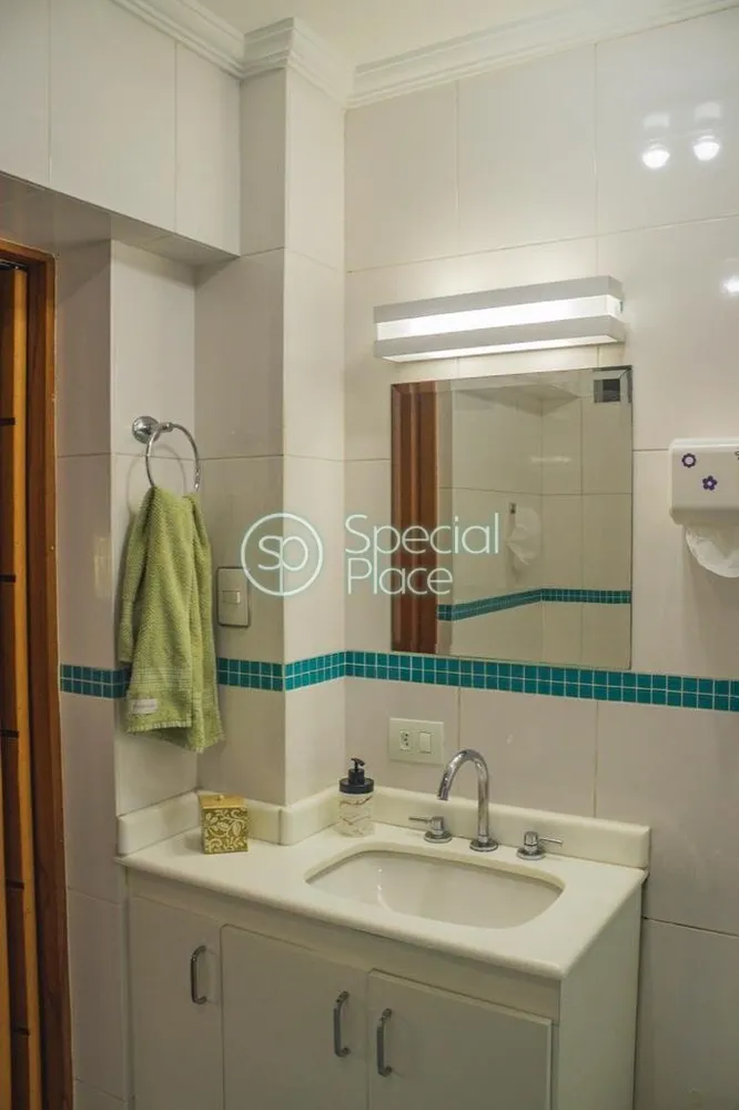 Apartamento, 3 quartos, 130 m² - Foto 1