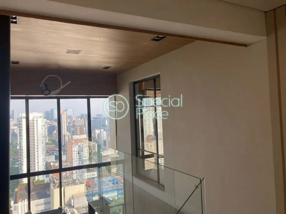 Cobertura, 3 quartos, 215 m² - Foto 1