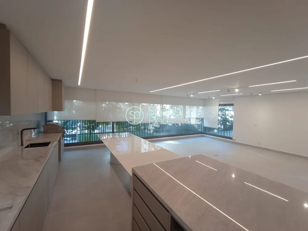Apartamento, 3 quartos, 170 m² - Foto 1