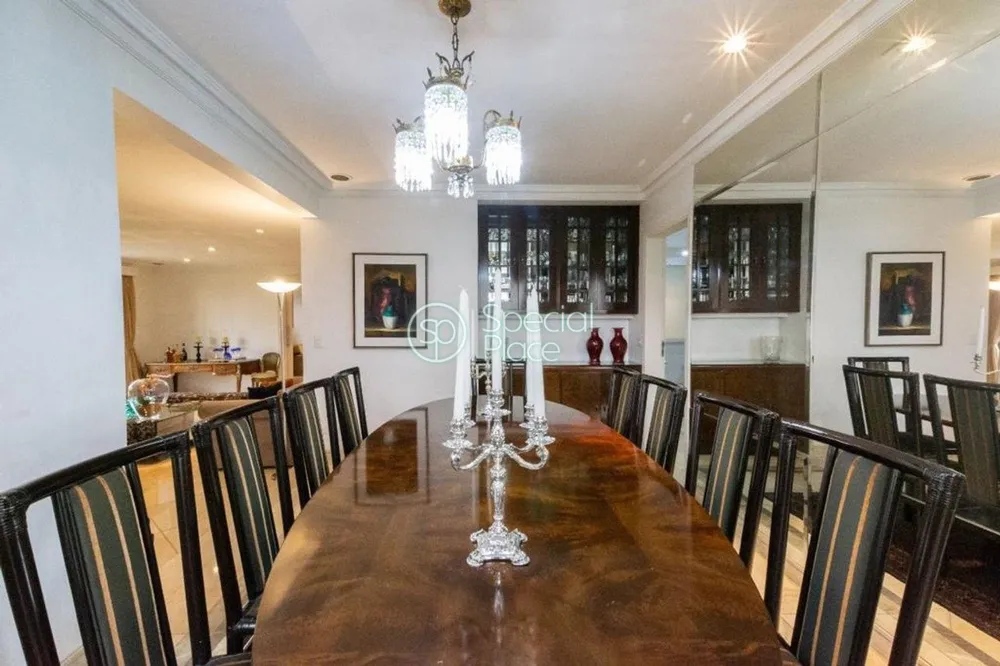 Apartamento, 3 quartos, 238 m² - Foto 2