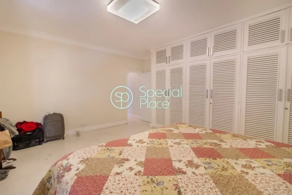 Apartamento, 3 quartos, 220 m² - Foto 4