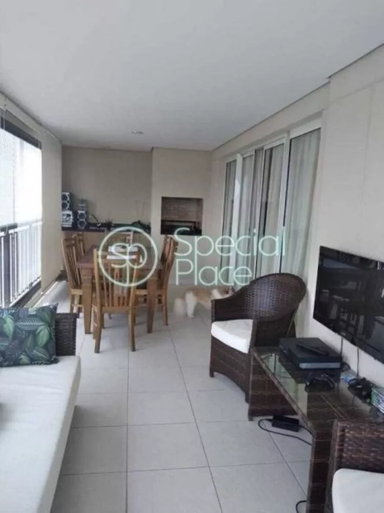 Apartamento à venda com 4 quartos, 160m² - Foto 4