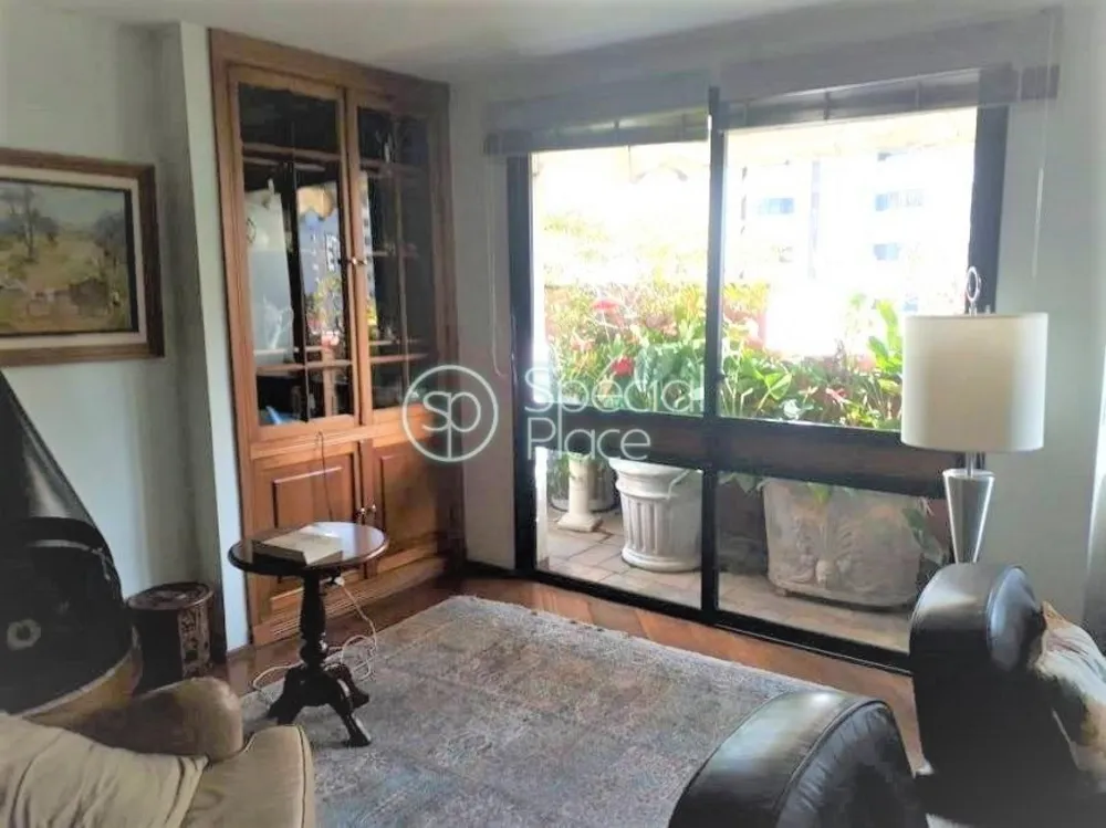 Apartamento, 3 quartos, 230 m² - Foto 4