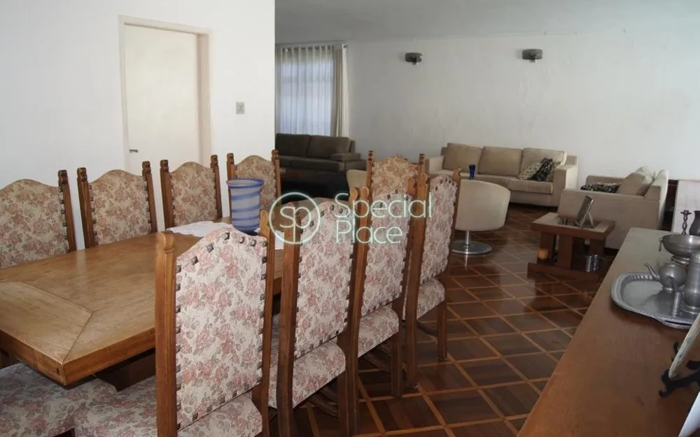 Casa, 4 quartos, 377 m² - Foto 2