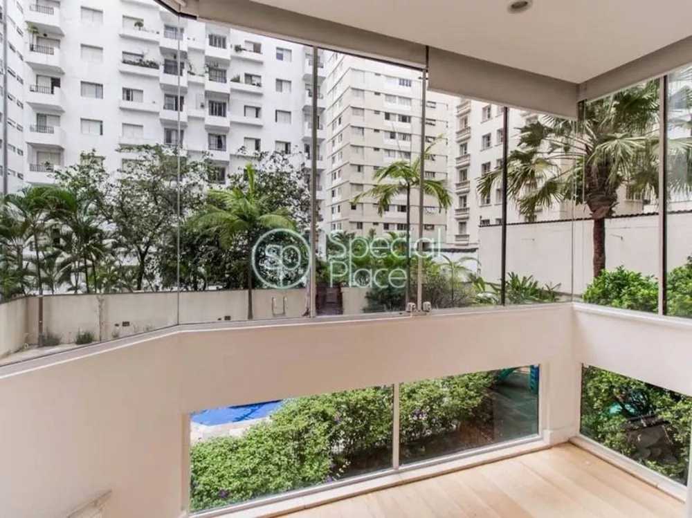 Apartamento à venda com 4 quartos, 220m² - Foto 6