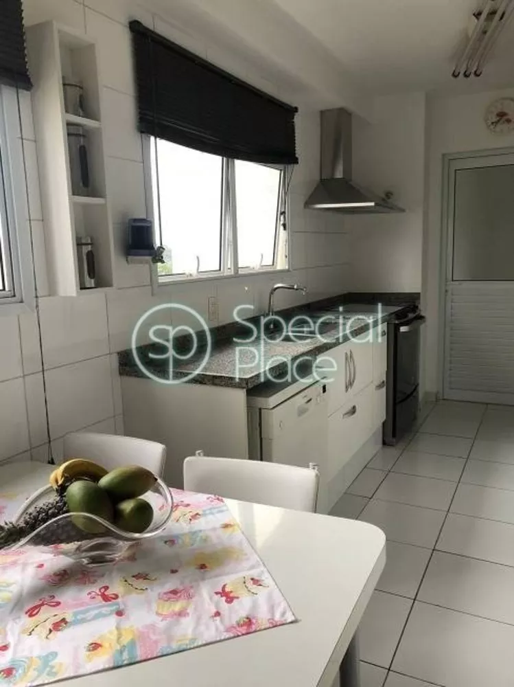 Apartamento à venda com 4 quartos, 176m² - Foto 2