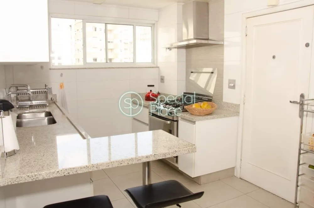 Cobertura, 4 quartos, 208 m² - Foto 3