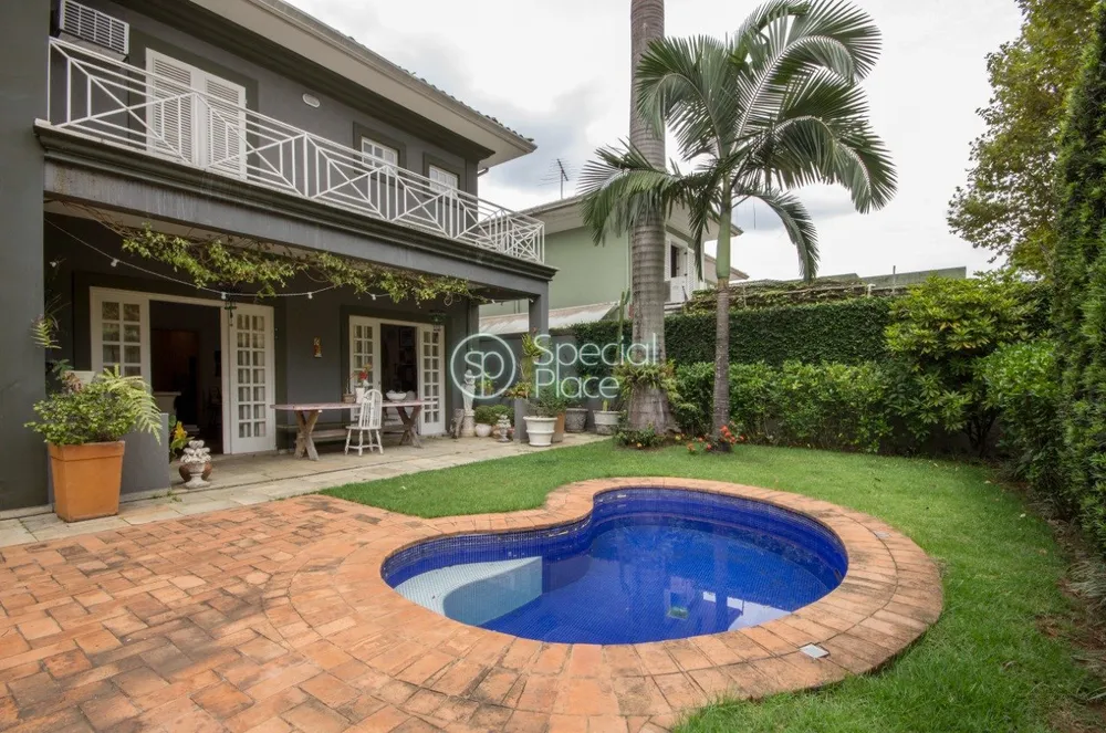 Casa, 4 quartos, 258 m² - Foto 2