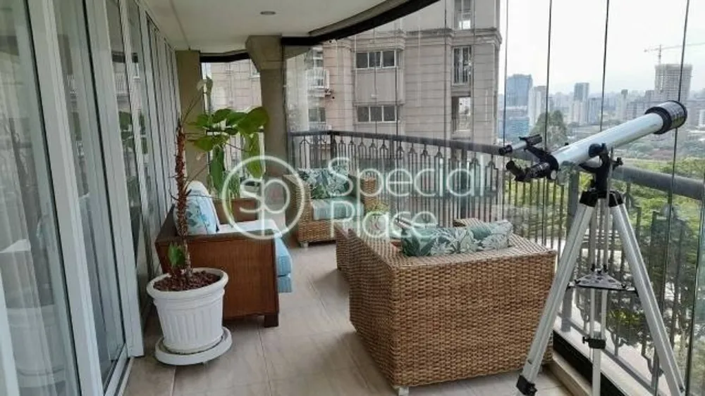 Apartamento, 4 quartos, 230 m² - Foto 4