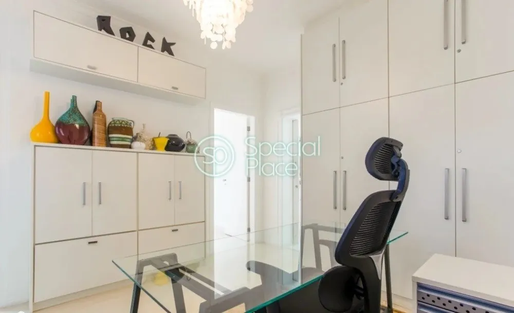 Apartamento, 4 quartos, 247 m² - Foto 1