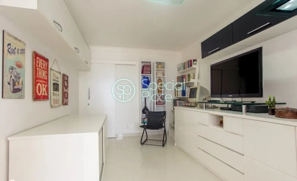 Apartamento, 4 quartos, 247 m² - Foto 4