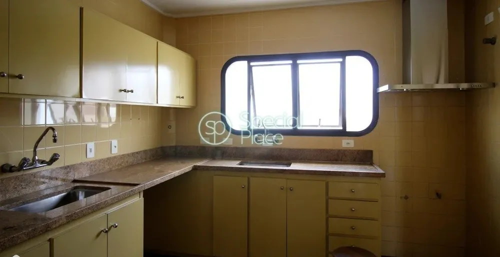 Apartamento, 4 quartos, 225 m² - Foto 1