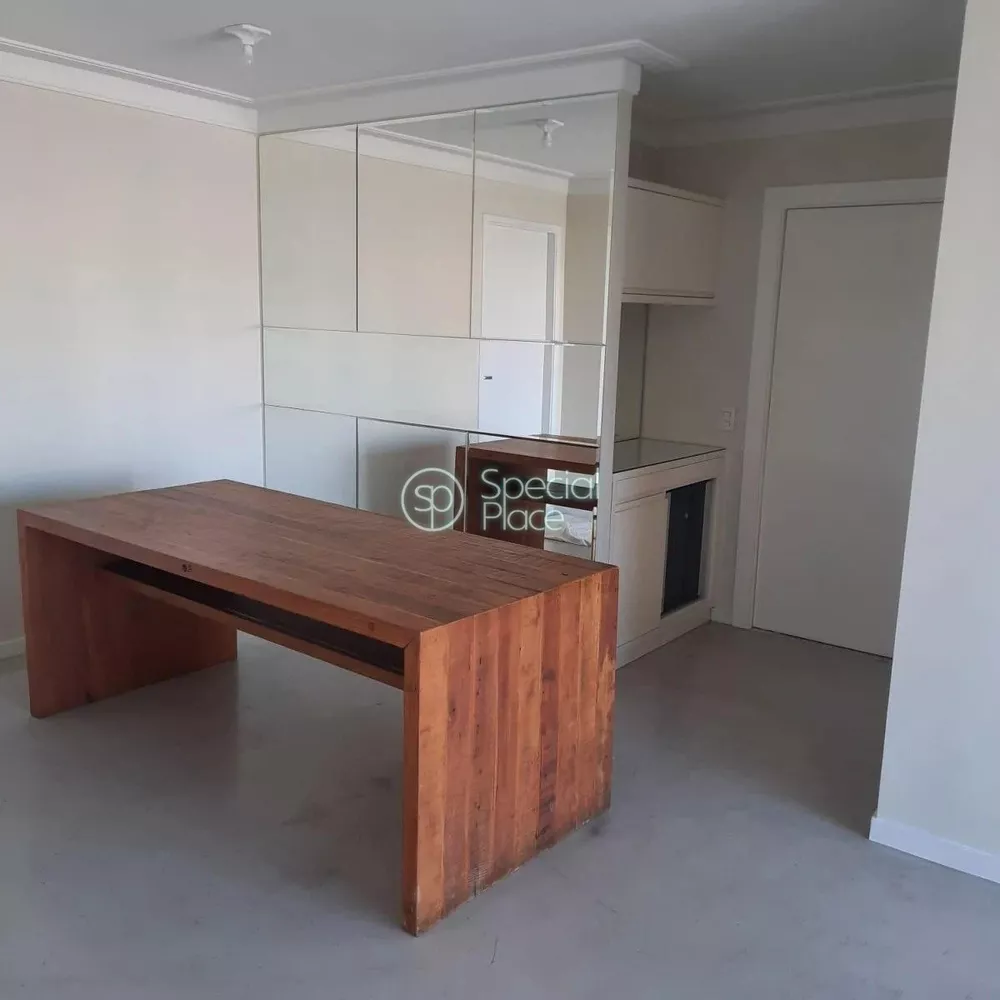 Apartamento à venda com 3 quartos, 103m² - Foto 2