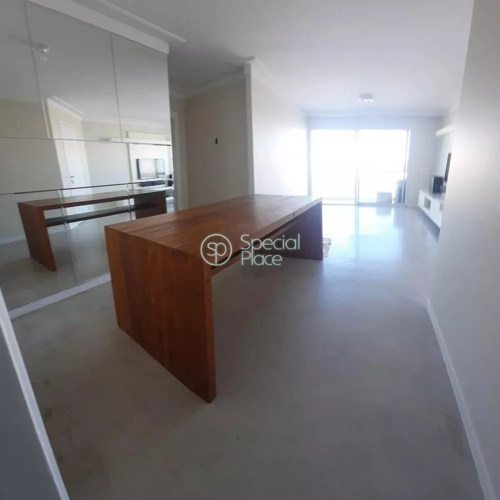 Apartamento à venda com 3 quartos, 103m² - Foto 8