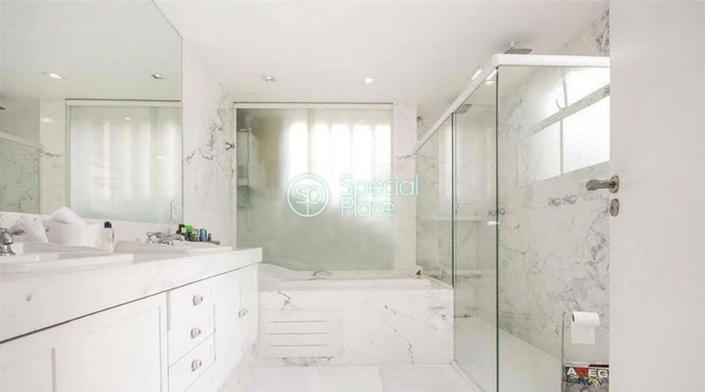 Apartamento, 3 quartos, 330 m² - Foto 11