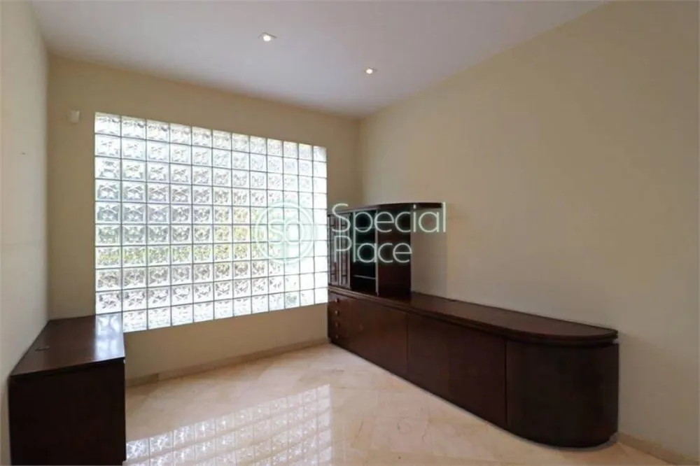 Casa, 3 quartos, 553 m² - Foto 2