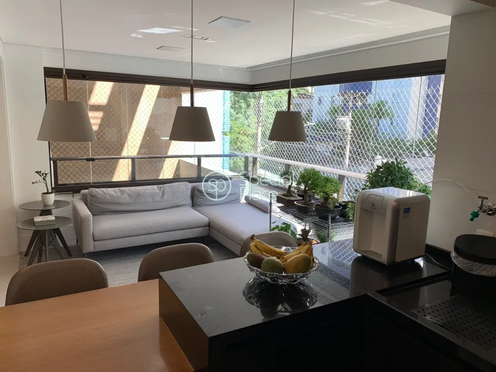 Apartamento, 3 quartos, 156 m² - Foto 2