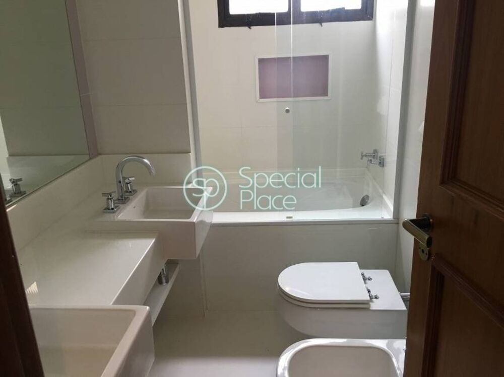 Apartamento, 3 quartos, 287 m² - Foto 2