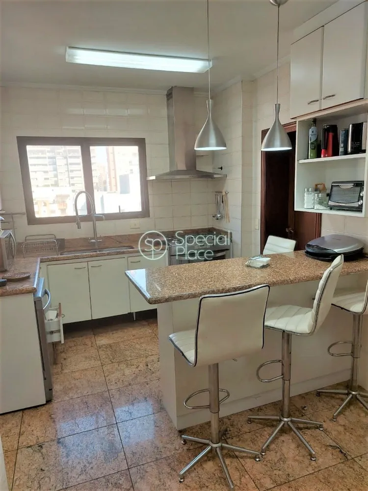 Apartamento, 4 quartos, 215 m² - Foto 7