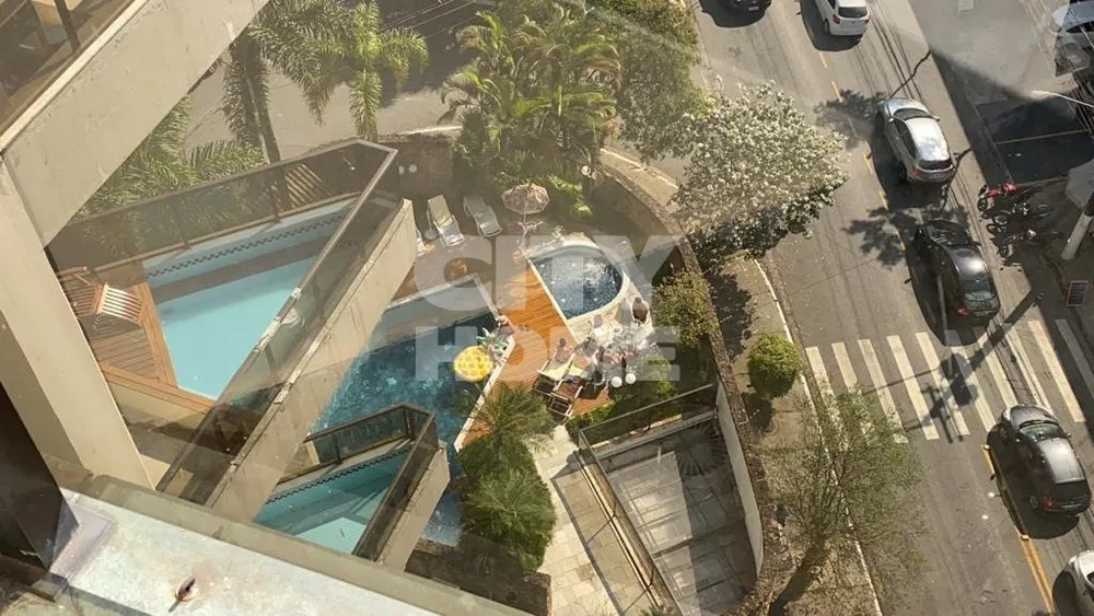 Apartamento, 3 quartos, 197 m² - Foto 2